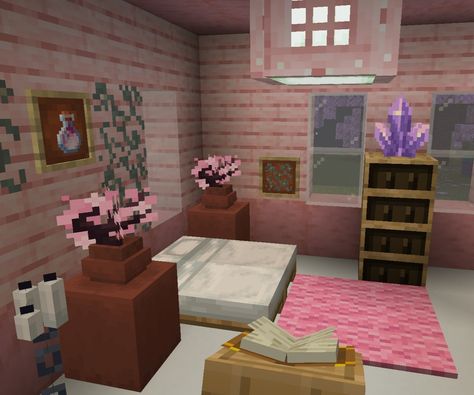 Cute Useful Minecraft Builds, Cute Minecraft Bed Ideas Pink, Pink Bedroom Minecraft Ideas, Cute Room Minecraft, Minecraft Room Design Ideas, Pink Things To Build In Minecraft, Room Decor Ideas Minecraft, Sakura Builds Minecraft, Cute Pink Minecraft Bedroom