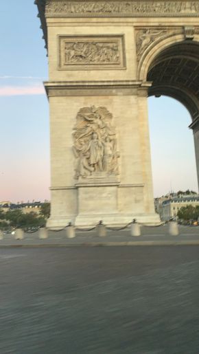 Les Champs Elysees, Sunrise In Paris, Paris Story, Paris Video, Paris Travel Photography, All Inclusive Trips, Istoria Artei, Paris Aesthetic, Beautiful Cities