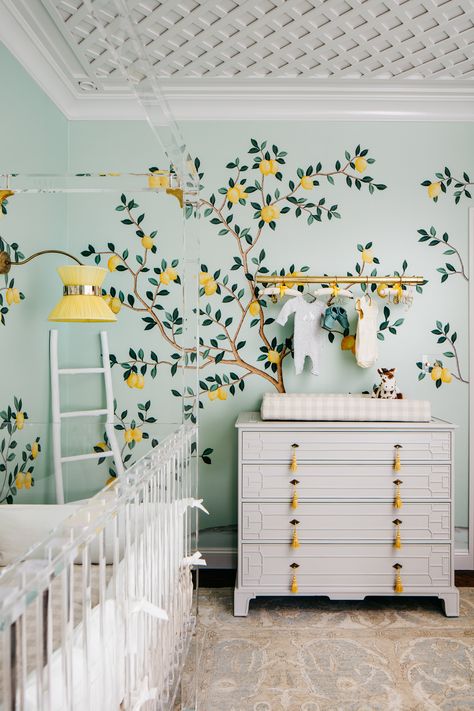 Lemon Drop Nursery with Lemon Wallpaper Baby Bedroom, Baby's Room, Nursery Inspiration, Nursery Design, Baby Decor, Baby Room Decor, Baby Quilt, Design Case