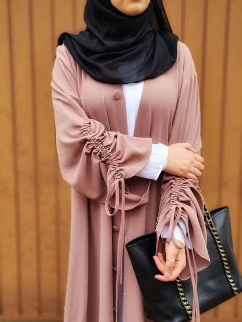 Different Abaya Styles, Abaya Sleeves Pattern, Loose Abaya Designs, Abaya Styles For Women, Abaya Sleeves Design, Abaya Designs Latest Simple, Abaya Sleeves, Abaya Designs Latest, Abaya Design