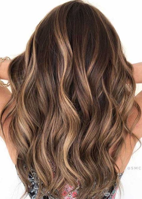 51 Gorgeous Hair Color Worth To Try This Season Brown And Blonde Hair, Brown And Blonde, Rambut Brunette, Brunette Hair With Highlights, Gorgeous Hair Color, Brown Hair With Blonde Highlights, Hair Color Light Brown, Brunette Balayage Hair, Haircut Styles