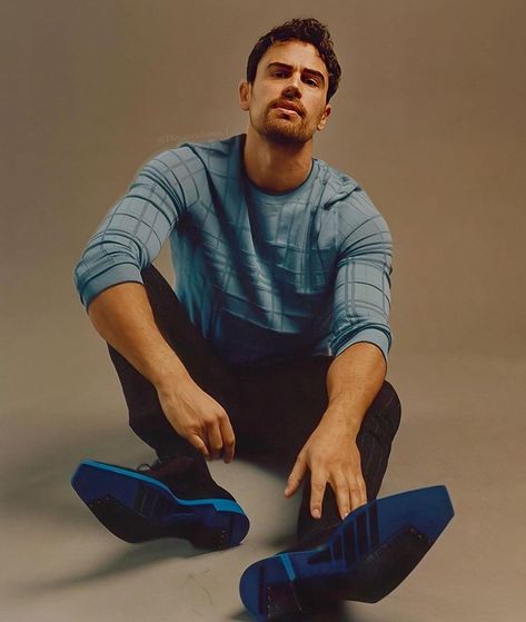 Theo James (@theodorejames.1) • Instagram photos and videos Theo James Photoshoot, Theo James Aesthetic, Thoe James, James Aesthetic, Divergent Theo James, Theodore James, Tobias Eaton, Madison Beer Outfits, Dylan Obrian