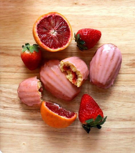 Filled Madeline Cookies, Strawberry Madeleines Recipe, Blood Orange Cookies, Madeleine Flavors, Filled Madeleines, Madeline Recipes, Strawberry Madeleines, Madeline Cookies Recipe, Madelines Recipe