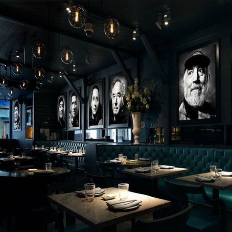 Black Theme Restaurant Interior, Black Cafe Interior, Restaurant Wall Design, Pub Interior Design, Black Restaurant, Pub Interior, Restaurants In London, Nightclub Design, Bar Interior Design