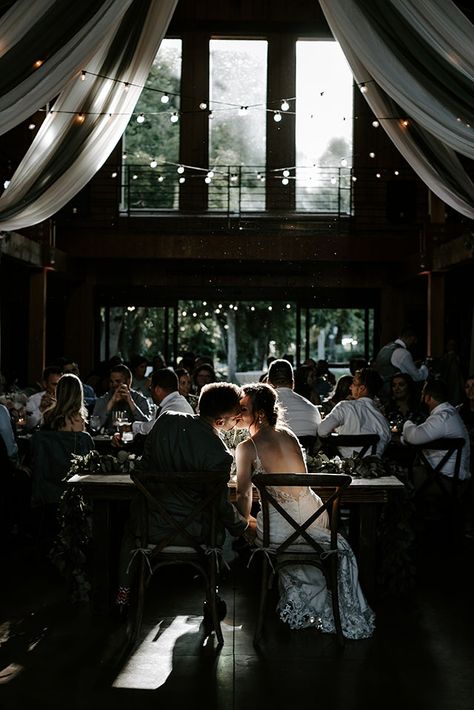 Reception Wedding Photos, Wedding Reception Poses, Wedding Photos Reception, Wedding Reception Photo Ideas, Dark And Moody Wedding Photography, Wedding Table Photos, Wedding Photo Reception, Moody Wedding Reception, Moody Reception