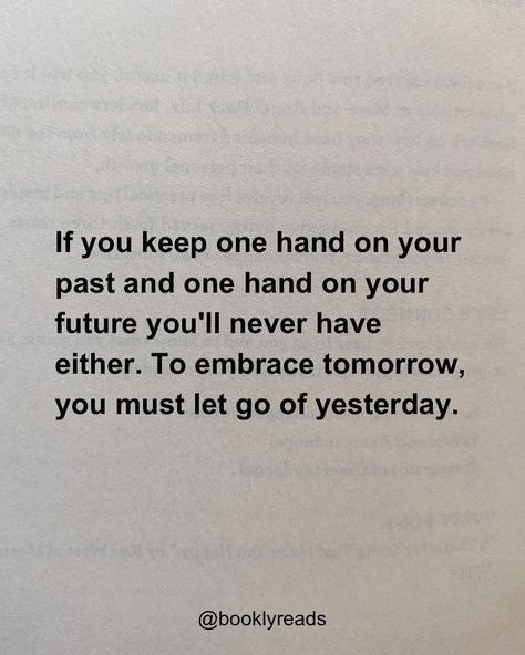 7 lessons most people take a lifetime to learn. These lessons often come with time and experience, but if you just understand them early in your life, you can make your life easier, more balanced and fulfilling. At what age did you learned these lessons? Which lesson you learned new out of these? Share this with your friends who needs to know these lessons. And follow @booklyreads for more life lessons, self-improvement and book recommendations. [life lessons] #lifelessons #lifelessonsle... Quote About Life Lessons, Greatest Quotes Of All Time Life Lessons, Hard Lessons Learned Quotes, Lessons Learned Quotes, Lesson Learned Quotes, Life Lessons Quotes, Lessons Learned In Life Quotes, Today I Learned, Teaching Quotes