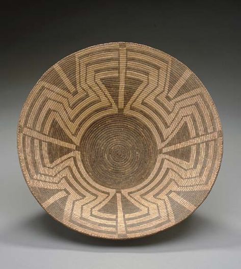 A LARGE PIMA COILED BOWL | 21" dia. Mimbres Pottery, Southwest Sunset, Logo Board, Native American Baskets, Indian Baskets, Basket Tray, Indian Crafts, Metal Stand, Native Art