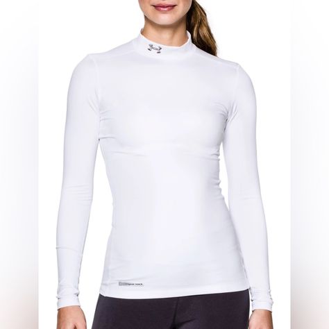 Long Sleeve Compression Shirt, Fitted Shirts, Activewear Tops, Compression Shirt, Under Armour Shirts, Under Armour Women, Under Armor, Grey Long Sleeve, Wicks