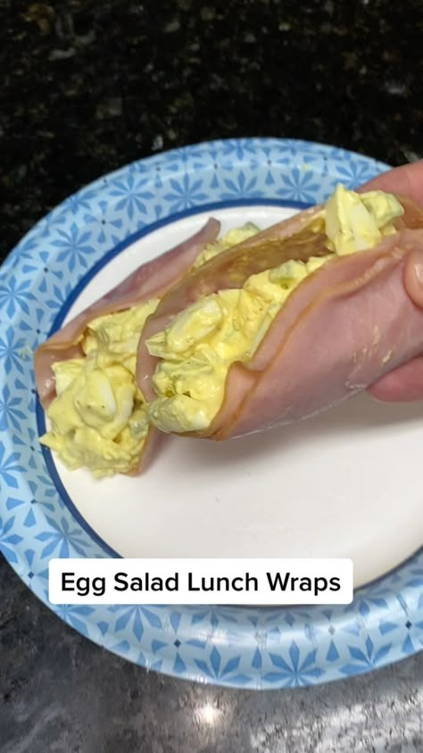 Keto Meal Recipe 🥑🥥’s Instagram video: “Double Tap if you wanna eat this❓Don’t forget more bonus keto recipes are available in 28 day challenge, click the link in my…” Egg Salad Lunch, Hyper Ketosis, Vsg Recipes, Salad Lunch, Bariatric Friendly Recipes, Bariatric Diet, Lunch Wraps, Bariatric Eating, Ketosis Diet