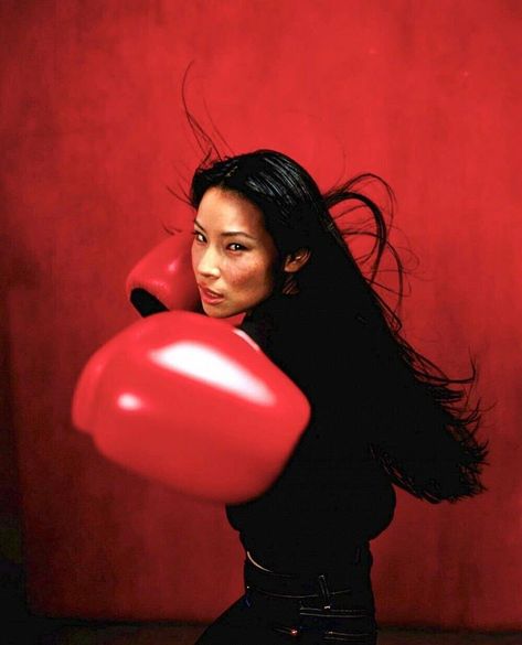 Lucy Liu by Peter Lindbergh #IRVRSBLworld Ally Mcbeal, Lucy Liu, I Love Cinema, Peter Lindbergh, Photography Inspo, Role Models, Boxing, Pretty People, Beautiful People