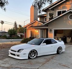 36 ideias de PRELUDE | carros, auto, honda civic sedan Honda Sports Car, Civic Jdm, Pocket Rocket, Acura Cars, Car Deco, Honda Crx, First Cars, British Grand Prix, Honda Civic Sedan