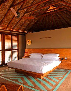 Hut House, Blue Green Paints, Bamboo House, Tropical House, Design Hotel, Wooden Floor, Beach Hut, Cool Beds, Hotels Design