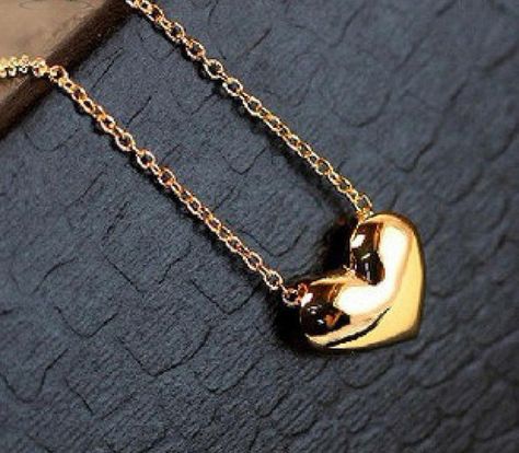 @familiaintl posted to Instagram: Golden Hearth Chain Necklace 🎵🎵 The heart wants what it wants, and my heart beats for you 🎶 Perfect 🎁 for your 💖. https://fiheroe.com/golden-heart-necklace #heartjewelry #lovedones #lovejewelry #hearthnecklace #iheartyou #pendant #necklaces #heartpendant Chain Gold Necklace, Crop Pullover, Heart Hoodie, Heart Choker, Pendant Choker, Fall Hoodies, Hair Spray, Metal Heart, Sweatshirt Women