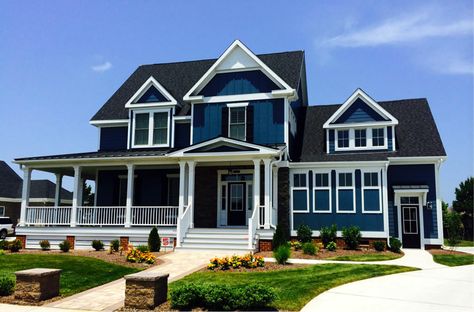 17 Fiber Cement Siding Color Ideas Blue House White Trim, Dark Blue House, Dark Blue House Exterior, Blue House Exterior, Dark Blue Houses, Siding Colors For Houses, Exterior House Siding, Blue Siding, Siding Ideas