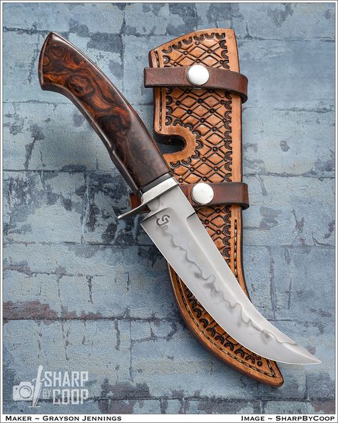 Follow that CURVE! What a beauty from @GraysonJennings_CustomKnives. That ironwood is as rich as GJ's skillsets. WOW! Model: CROOKED CREEK SKINNER BL/OAL: 5.5" / 11" Material: W2 with hamon Forged_by: maker Bolster: 416 stainless with hammered texture Handle: Black g10 spacer with desert ironwood burl handle Sheath: Grayson jennings Knife Comments: Heirloom fit on the handle block to the spacer/guard area. Beautiful hamon line and crazy figure in the wood itself. Curved Knife, Knife Photography, Knife Sheath, Handmade Knives, Swords, Leather Handmade, Pocket Knife, Wood, Leather