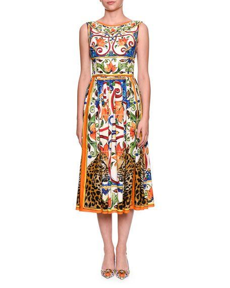 Dolce & Gabbana Maiolica Tile-Print Boat-Neck Midi Dress $1,495.00 Boat Neck Midi Dress, Dolce Gabbana Dress, Tile Print, Bergdorf Goodman, Top Designers, Cotton Dresses, Pretty Dresses, Beautiful Outfits, Neiman Marcus