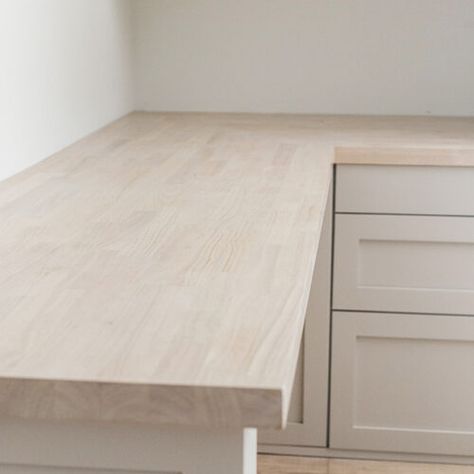 DIY Projects Minwax Simply White Stain, Whitewash Butcher Block, Butcher Block Desk, Sealing Wood, How To Whitewash, Window Bench Seat, Maple Butcher Block, Walnut Butcher Block, Jenna Sue Design