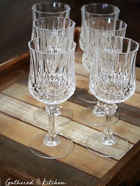 Antique Crystal Stemware Glasses Cut Crystal Glassware, Crystal Cups, Fancy Wine Glasses, Crystal Drinking Glasses, Stemware Glasses, Crystal Glass Set, Easy Diy Home Improvement, Fancy Water, Vintage Stemware