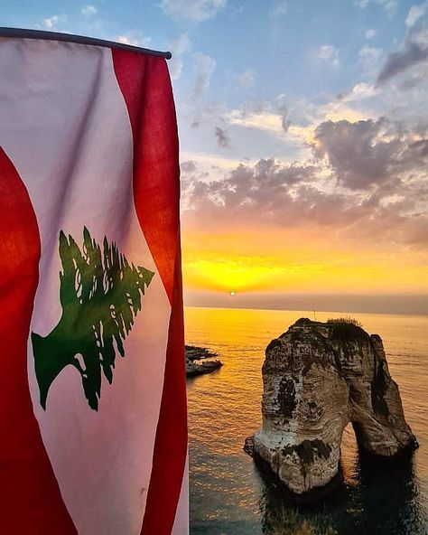 😎 What's Up Lebanon 😎 on Instagram: “Not a bad way to end the first day of 2021 and hopefully things start looking alot better around here!!! 🌅🌌🌅😍🇱🇧🤩🌍🌲🌍🤩🇱🇧😍🌅🌌🌅 Photo by:…” Lebanon Drawing, Lebanon Wallpaper, Lebanon Drawing Ideas, Lebanon Culture, Lebanon Flag, Beirut Lebanon, Inspo Board, Couples Goals, January 1