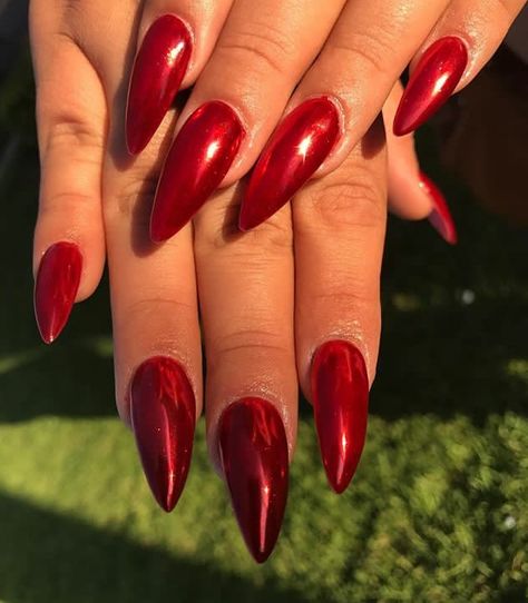 Red Chrome Nails Red With Chrome Nails, Red Holographic Nails, Red Nails With Chrome, Red Metallic Nails, Black Chrome Nails, Red Chrome Nails, 90s Nails, White Chrome Nails, Checkered Nails