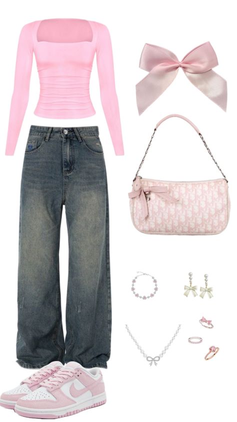 Inspired by Regina george Mean Girls Costume, Mean Girls Outfits, Regina George, By Regina, Pink Fits, Christmas Fashion, Mean Girls, Girl Costumes, Teen Fashion Outfits