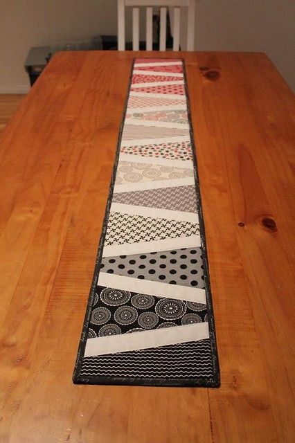 Modern Table Runner Pattern, Table Runner Quilt Patterns, Table Runners Modern, Wave Quilt, Modern Table Runners, Patchwork Table Runner, Quilted Table Runners Patterns, Table Runner Pattern, Table Runner And Placemats