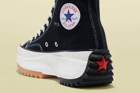 Jw Anderson Converse, Drawing On Converse, Converse Jw Anderson, Botas Outfit, Converse X Jw Anderson, Sneakers Sketch, Dream Things, Shoes Wallpaper, Converse Run Star Hike