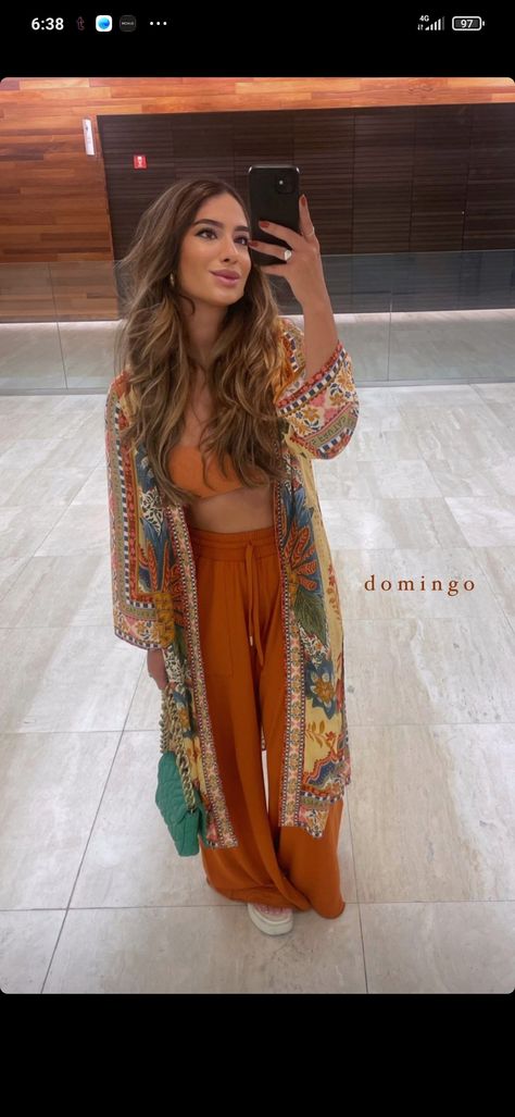 Look Boho Chic Elegante, Ootd Summer Beach, Mom Friendly Outfits, Hippie Elegante, Looks Hippie, Look Boho Chic, Office Casual Outfit, Estilo Hippie, Boho Style Outfits