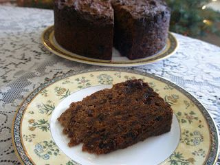 Country Christmas Cake, aka Fruitcake, Gluten-Free - Art of Gluten-Free Baking Boiled Pumpkin, Fruit Cake Recipe Easy, Pumpkin Fruit, Fruit Cake Recipe, Cake Recipes At Home, Fruit Cake Christmas, Glace Cherries, Fruitcake Recipes, Christmas Cake Recipes