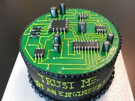 Computer Cake, Science Cake, An Engineer, Theme Cake, Graduation Cakes, Electrical Engineering, Meals For Two, Creative Cakes, Cake Inspiration