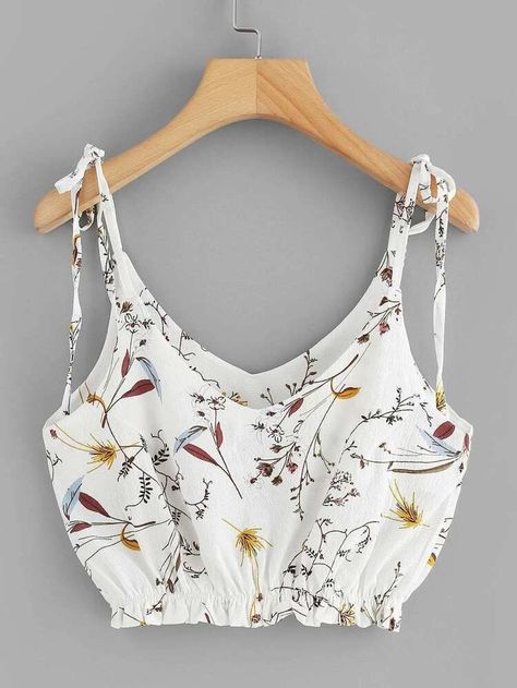 Pretty Workout Clothes, Hoody Outfits, Crop Cami Top, Womens Halter Tops, Fancy Tops, Top Shein, Trendy Fashion Tops, Fancy Dress Design, Women Tank Tops