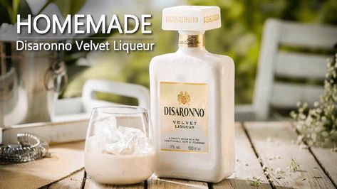 Disaronno Velvet Drinks Recipes, Disaronno Velvet Drinks, Amaretto Recipe, Amaretto Cream, Best Coffee Creamer, Liqueur Drinks, Italian Liqueur, Cuban Food, Liqueurs Recipes