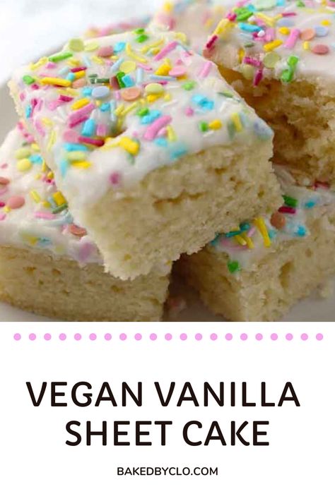 Vanilla Sheet Cake, Cake With Icing, Vegan Bakes, Vegan Vanilla Cake, Vanilla Sheet Cakes, School Dinner, Vegan Party, Vegan Baked, School Cake