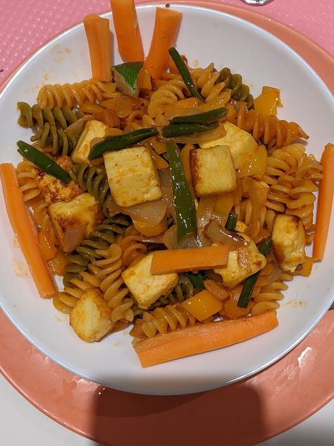 Fried Paneer Tri Coloured Pasta is one of the authentic home made dishes which makes your weekend exciting with a combination of vegetables, paneer and varieties of pasta masalas. Coloured Pasta, Fried Paneer, Home Made Pasta, Tri Color Pasta, Colored Pasta, 30 Min Meals, Cuisine Recipes, Food Categories, Healthy Dishes