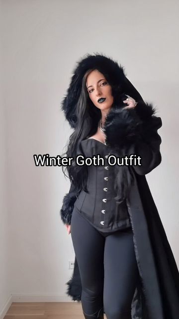 Winter Goth Outfits, Winter Goth, Goth Outfit, Goth Makeup, Goth Aesthetic, Gothic Girls, Alternative Girls, Cold Outside, Goth Outfits