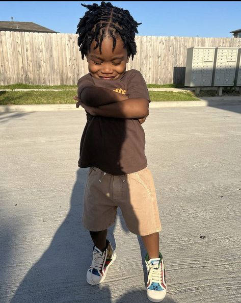 Kid Outfits Boys, Cute Kids Outfits Boys, Son Aesthetic, Boy Braid Styles, Braids For Boys, Black Toddler, Kids Streetwear, Black Baby Boys