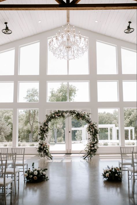 Slideshow Night, Wedding Window, Vowel Renewal, Wedding Concept, Indoor Wedding Ceremonies, Elegance Wedding, Dream Wedding Venues, Farmhouse Wedding, Big Windows