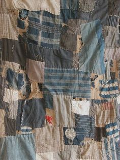 Boro Stitching, 달력 디자인, Wabi Sabi Art, Alabama Chanin, Sashiko Embroidery, Colors And Patterns, Japanese Embroidery, Japanese Textiles, Art Antique