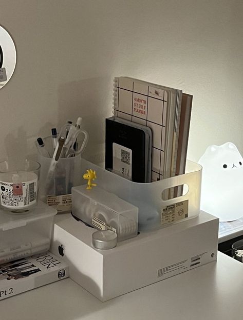 Desk Storage Aesthetic, Muji Desk Setup, Aesthetic Desk Light, Muji Room Aesthetic, Muji Desk Aesthetic, Japanese Desk Aesthetic, Ikea Pens, Muji Aesthetic Stationary, Muji Desk Organization