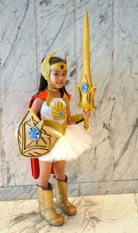 Diy She-ra Costume, She Ra Princess Of Power Costume, She Ra Costume, Christmas Card Photo Ideas, Fancy Dress Competition, Cardboard Costume, Fancy Dress Halloween Costumes, Fairy Halloween Costumes, Recycled Dress