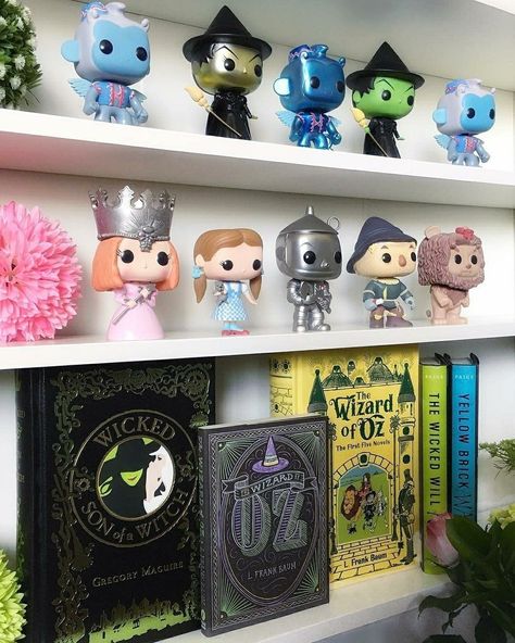 Oz Characters, Broadway Wicked, Wizard Of Oz Movie, Wicked Musical, Funk Pop, Funko Figures, Flying Monkeys, Pop Dolls, Land Of Oz