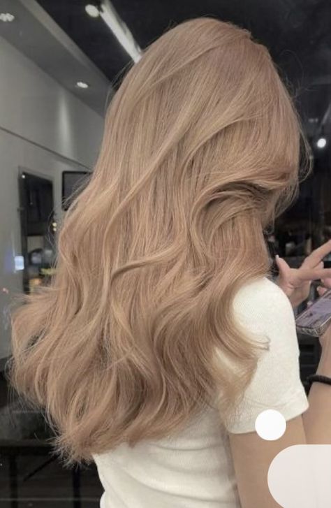 Long Blonde, Hair Color Ideas, Blonde Hair, A Woman, Hair Color, Blonde, Hairstyles, Hair, Color