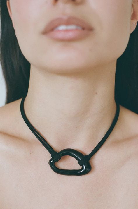 Ayllón Photography Lighting Setup, Hoop Necklace, Ceramic Necklace, Black Ties, Art Phone Cases, Fancy Jewellery, Glass Pendant Necklace, Handmade Jewelry Diy, Venetian Glass