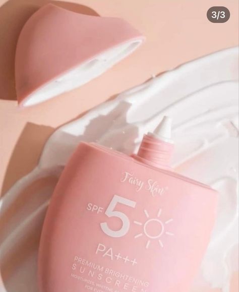 Fairy Skin Sunscreen Aesthetic, Sun Cream Aesthetic, Sunscreen Illustration, Pink Sunscreen, Sunscreen Aesthetic, Sunscreen Packaging, Moodboard Fashion, Spf Face, Cream Aesthetic