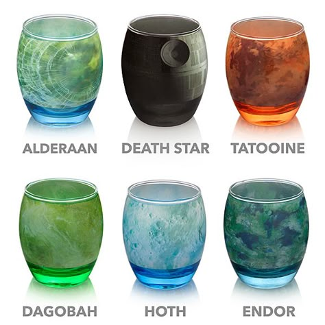 Star Wars Planetary Glassware Set Decoracion Star Wars, Star Wars Kitchen, Gadget Tecnologici, Star Wars Love, Think Geek, Love Stars, Glassware Set, Geek Culture, Star Wars Universe