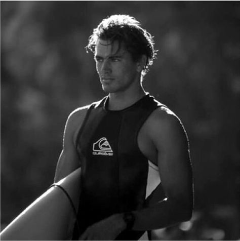 #kellyslater #surfer #waves #surfing #beach #blackwhitephotography Surfer Men, Kelly Slater 90s, Male Surfer Aesthetic, Blonde Surfer Boy Aesthetic, Blonde Surfer Guy, Guy Surfing, Vintage Surfers Photography, Famous Surfers, Surf Boys