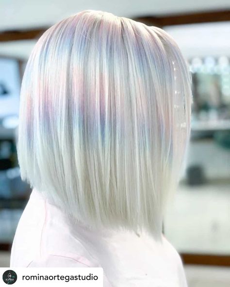 Shine Line Hair Color, New Hair Color Ideas, Winter Hair Color Trends, Holographic Hair, Opal Hair, Rainbow Hair Color, Hair Color Pastel, Winter Hair Color, Winter Hair