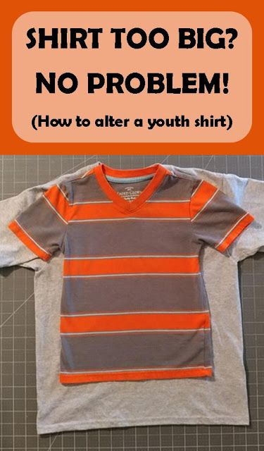 Shirt too big? No problem! How to alter an oversized youth shirt Shirt Too Big Hacks, Shirt Alterations, Distressed Tshirt Diy, Shirt Tutorial, Shirt Folding, Sewing Alterations, Big Shirt, Youth Shirt, Soccer Shirts