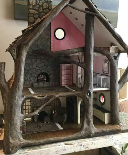 Tree House Doll House, Hobbit Dollhouse, Fairy House Interior, Build A Doll House, Fantasy Dollhouse, Fairy Dollhouse, House Furniture Ideas, Framing Art, Fairy Tree Houses