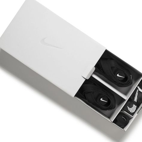 Studio Wrap, shoe packaging for 6-piece modular footwear system // Nike Footwear Packaging, Nike Studio Wrap, Shoe Box Design, Shoe Advertising, Nike Footwear, Seed Kit, Wrap Shoes, Fashion Packaging, Cool Packaging